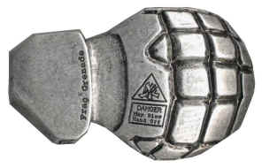04213-Frag-Grenade.jpg (83438 bytes)