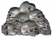 skulls.jpg (12923 bytes)